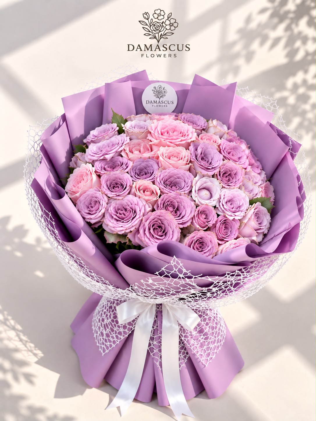 زاوية إضافية لباقة الأناقة البنفسجية — Damascus Flowers